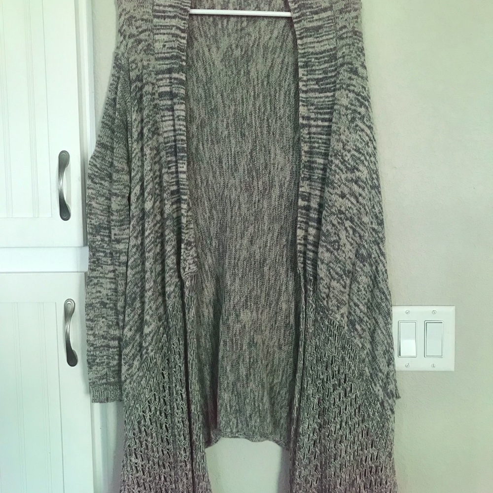 Cardigan - Picture 2 of 3